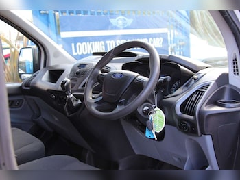 Used Ford Transit Custom 2016 for sale - 76601076: Photo