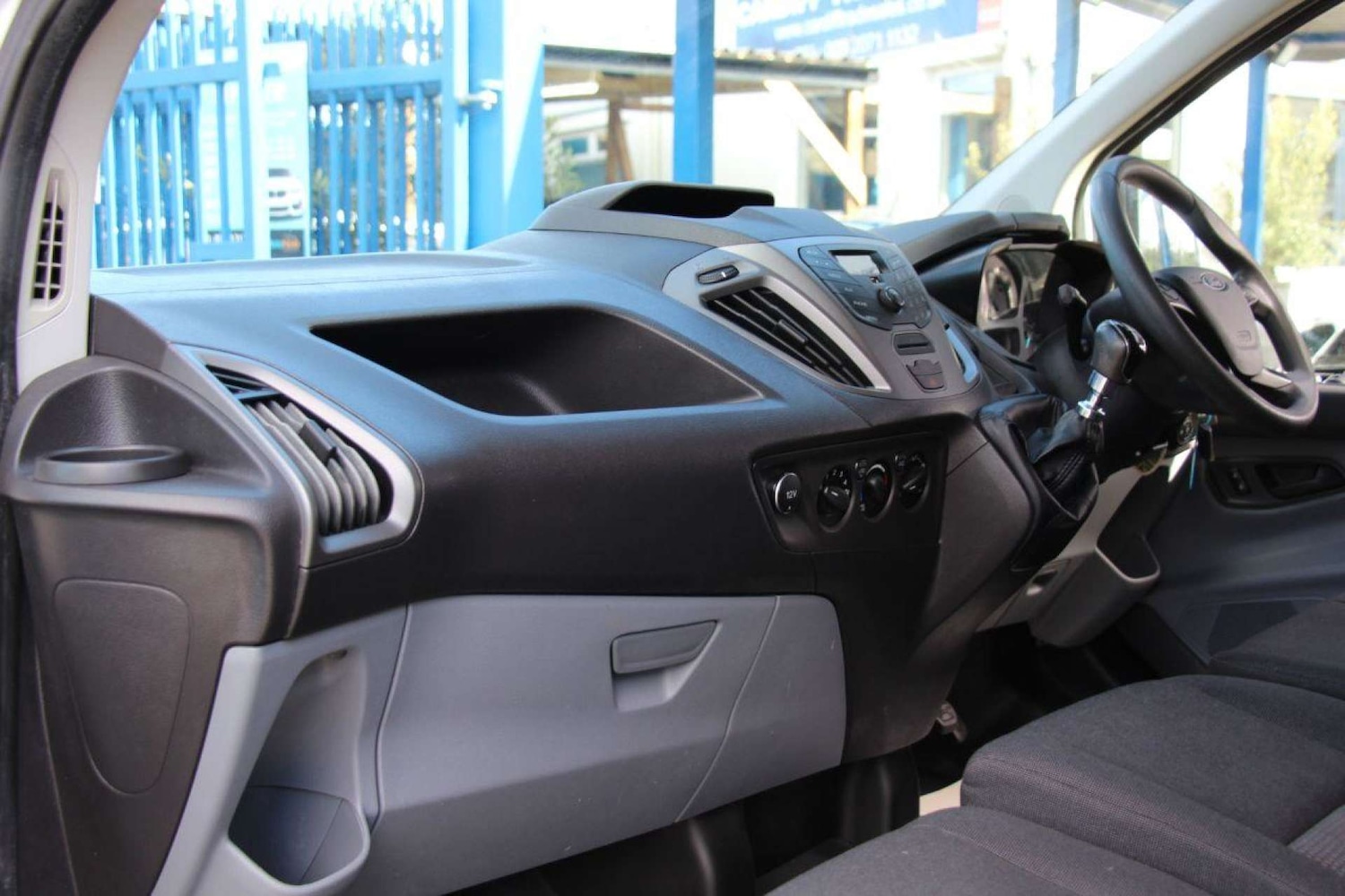 Used Ford Transit Custom 2016 for sale - 76601076: Photo 8