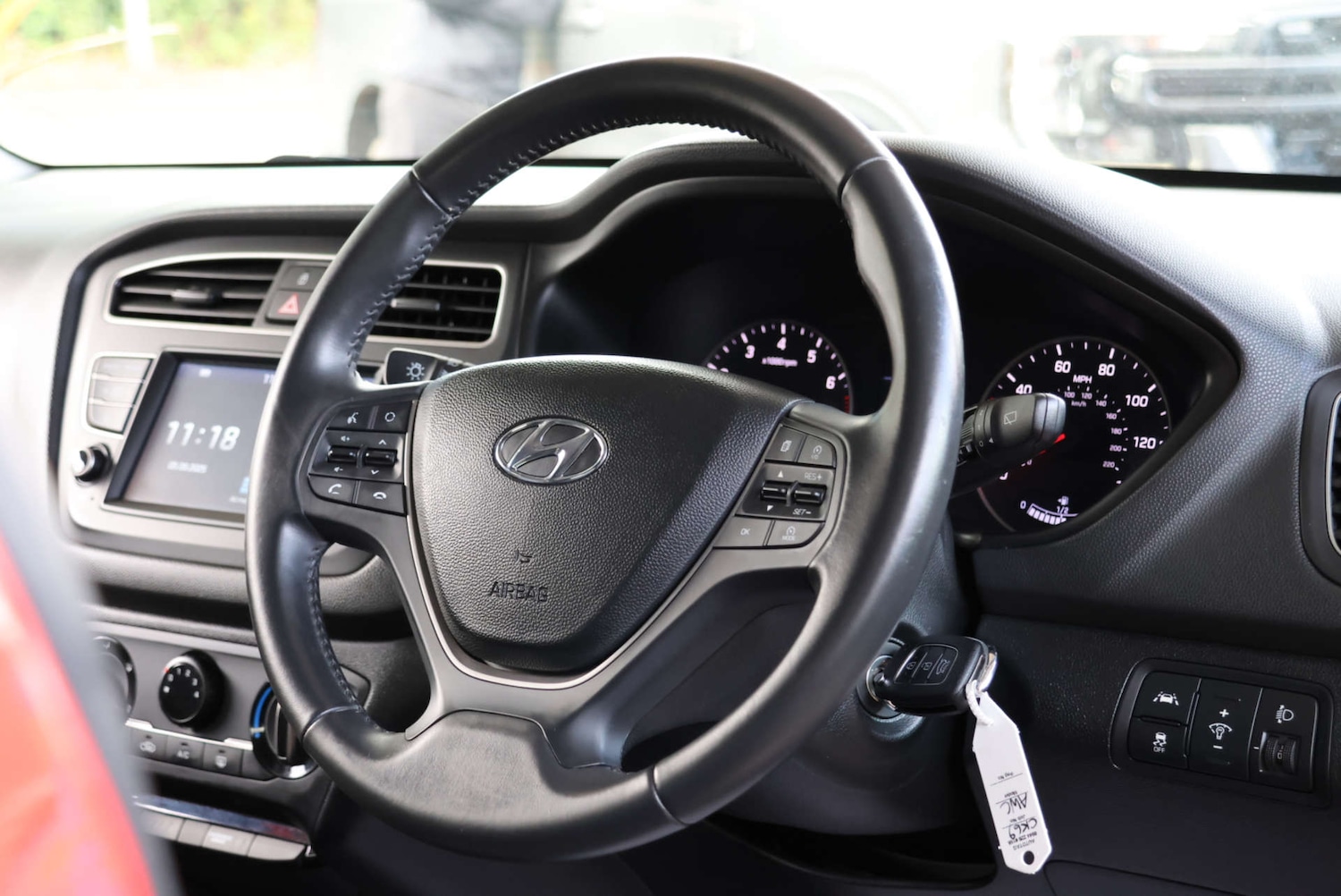 Used Hyundai i20 2019 for sale - 76600558: Photo 18