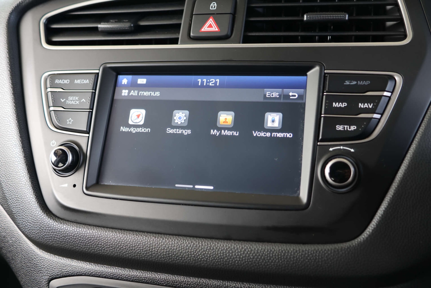 Used Hyundai i20 2019 for sale - 76600558: Photo 33