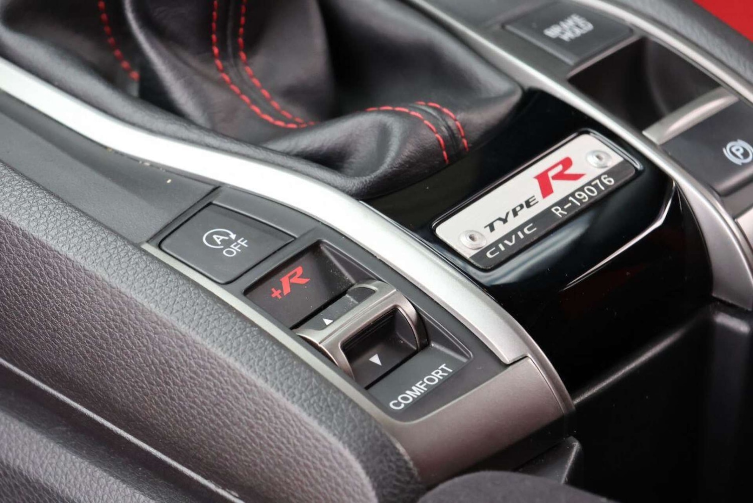 Used Honda Civic 2019 for sale - 76278524: Photo 14