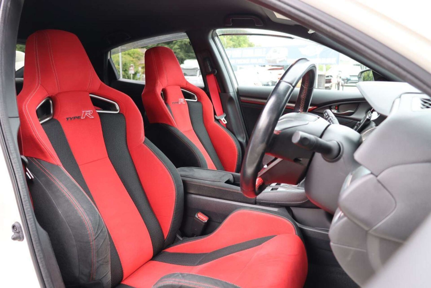 Used Honda Civic 2019 for sale - 76278524: Photo 6