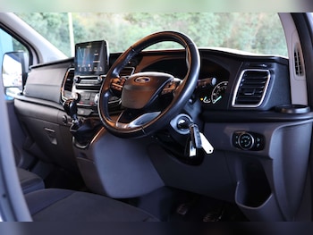 Used Ford Transit Custom 2018 for sale - 76829719: Photo