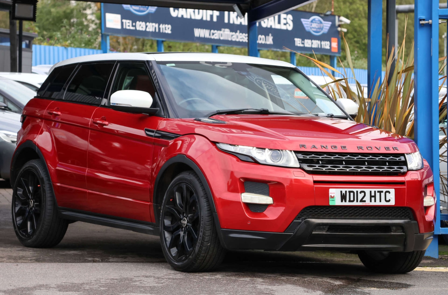 Used Land Rover Range Rover Evoque 2012 for sale - 76601308: Photo 2