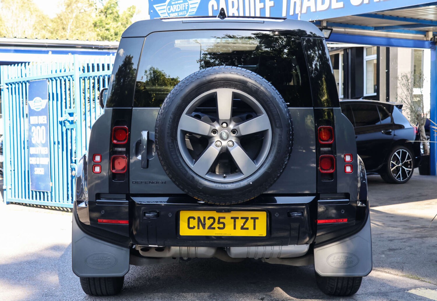 Used Land Rover Defender 2025 for sale - 76038473: Photo 20