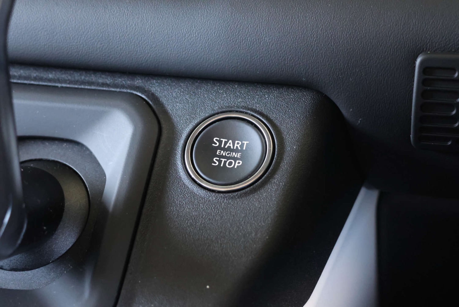 Used Land Rover Defender 2025 for sale - 76038473: Photo 52