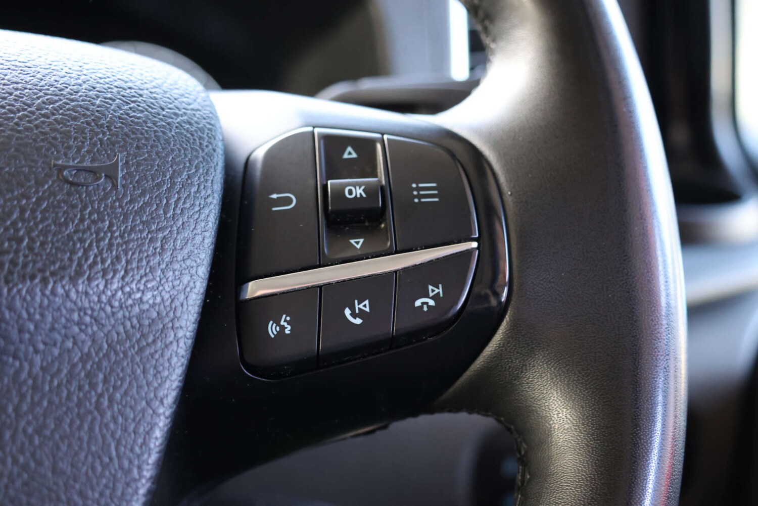 Used Ford Transit Custom 2022 for sale - 76601034: Photo 24