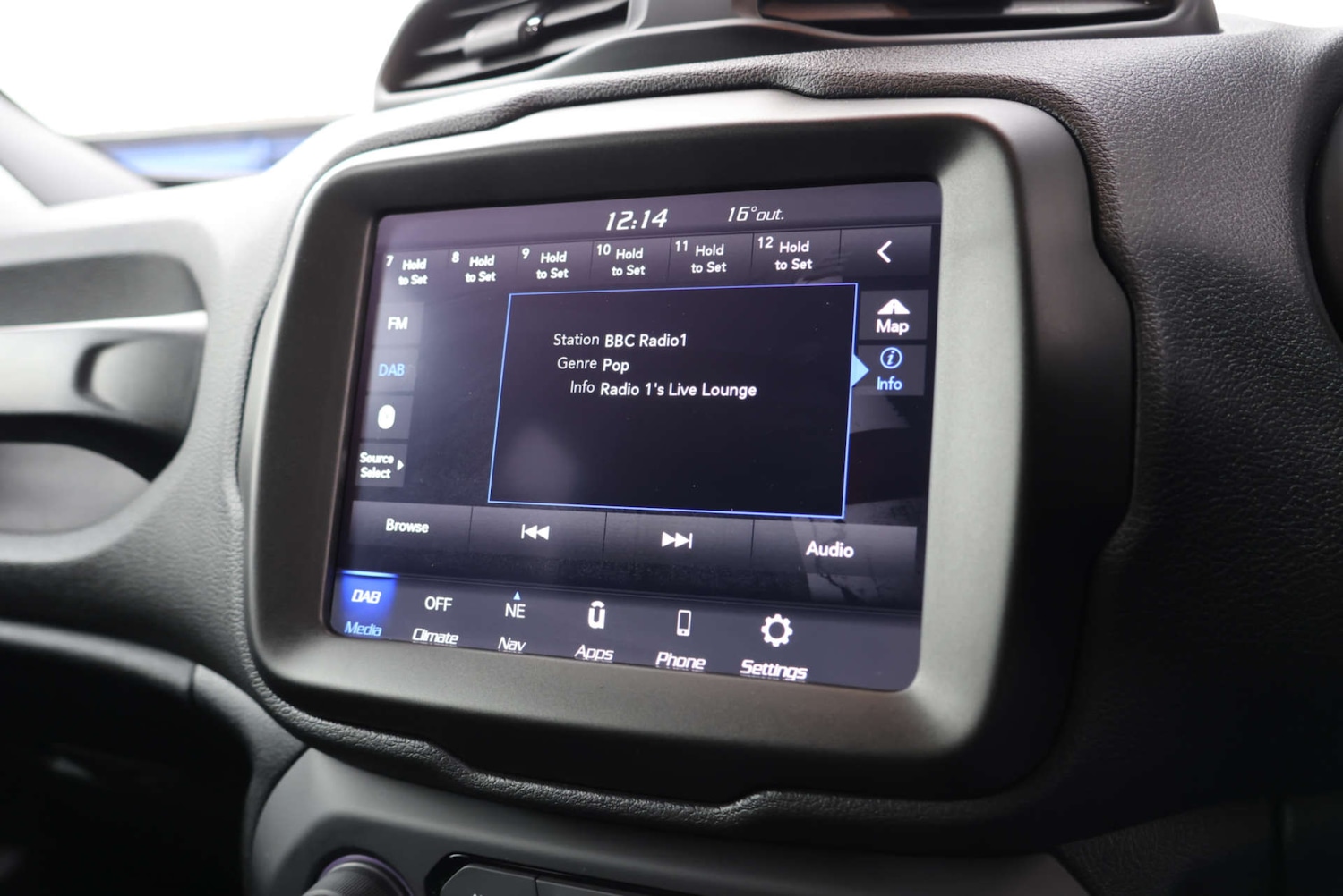 Used Jeep Renegade 2020 for sale - 76235447: Photo 27