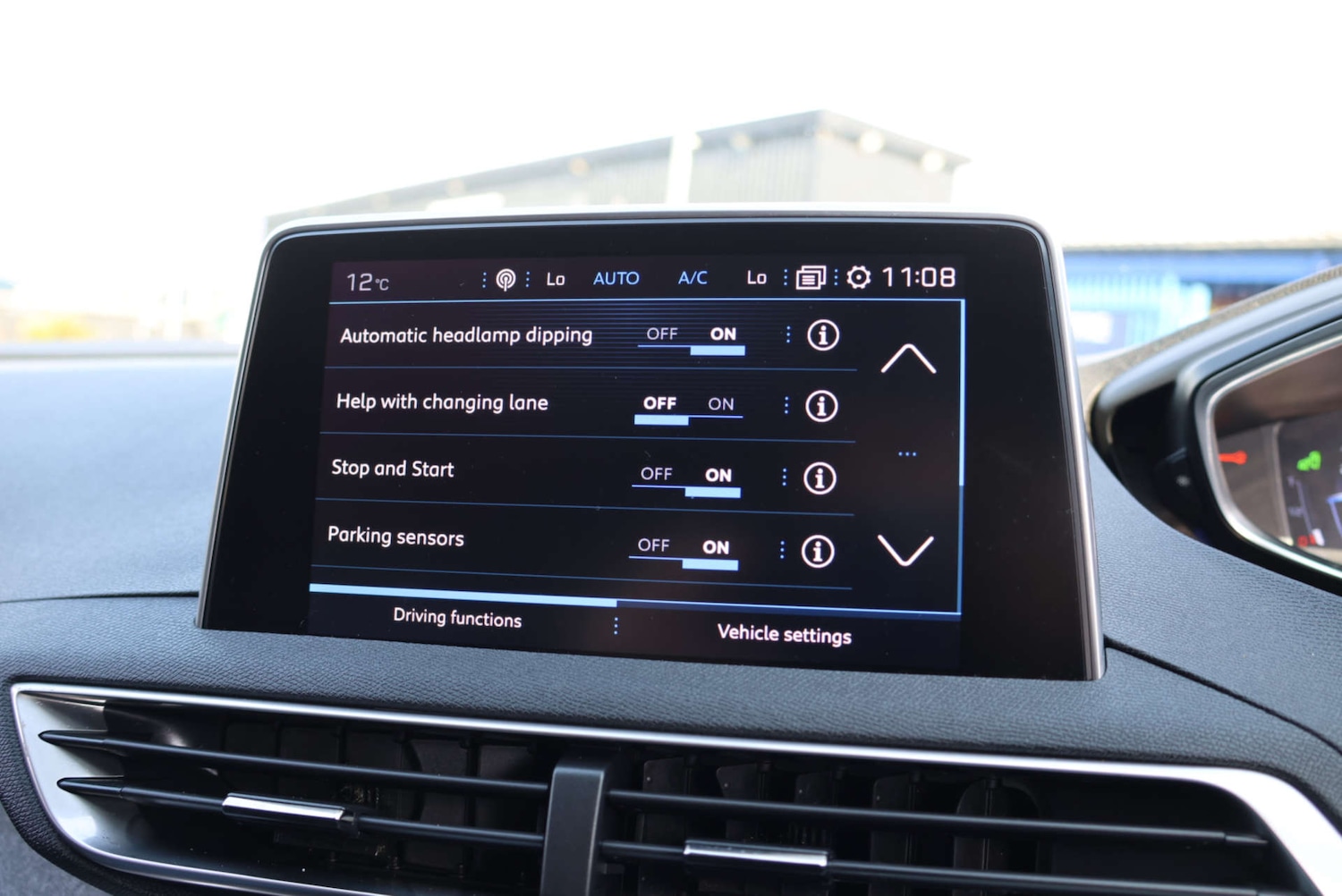 Used Peugeot 3008 2018 for sale - 77964908: Photo 24