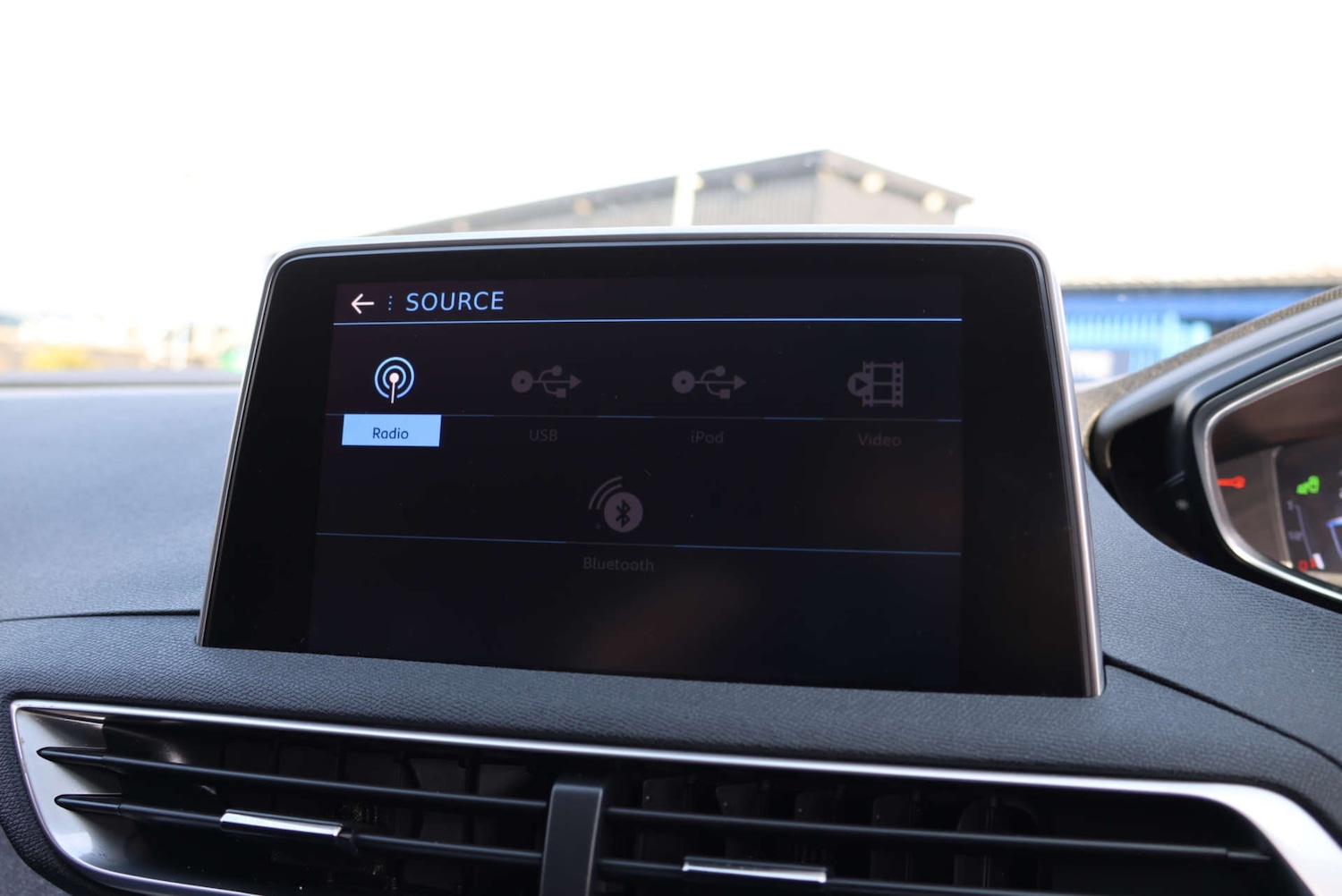 Used Peugeot 3008 2018 for sale - 77964908: Photo 26