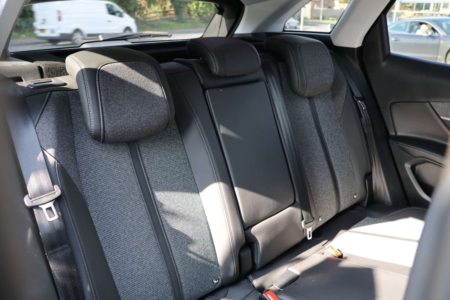 Used Peugeot 3008 2018 for sale - 77964908: Photo 6