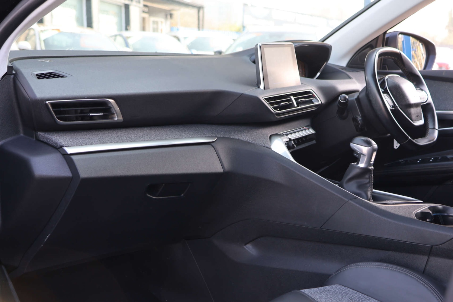 Used Peugeot 3008 2018 for sale - 77964908: Photo 9