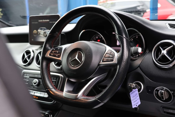 Used Mercedes-Benz GLA 2018 for sale - 76266418: Photo 34