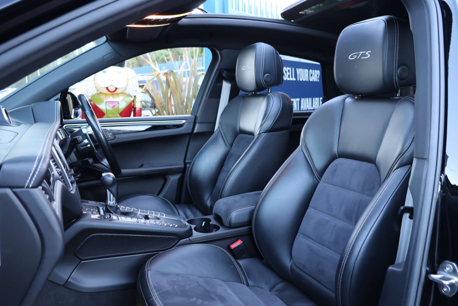 Used Porsche Macan 2018 for sale - 76829726: Photo 14