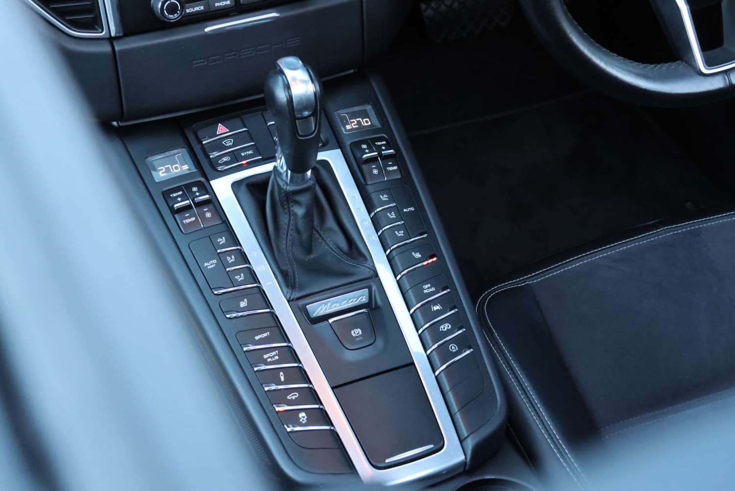 Used Porsche Macan 2018 for sale - 76829726: Photo 18