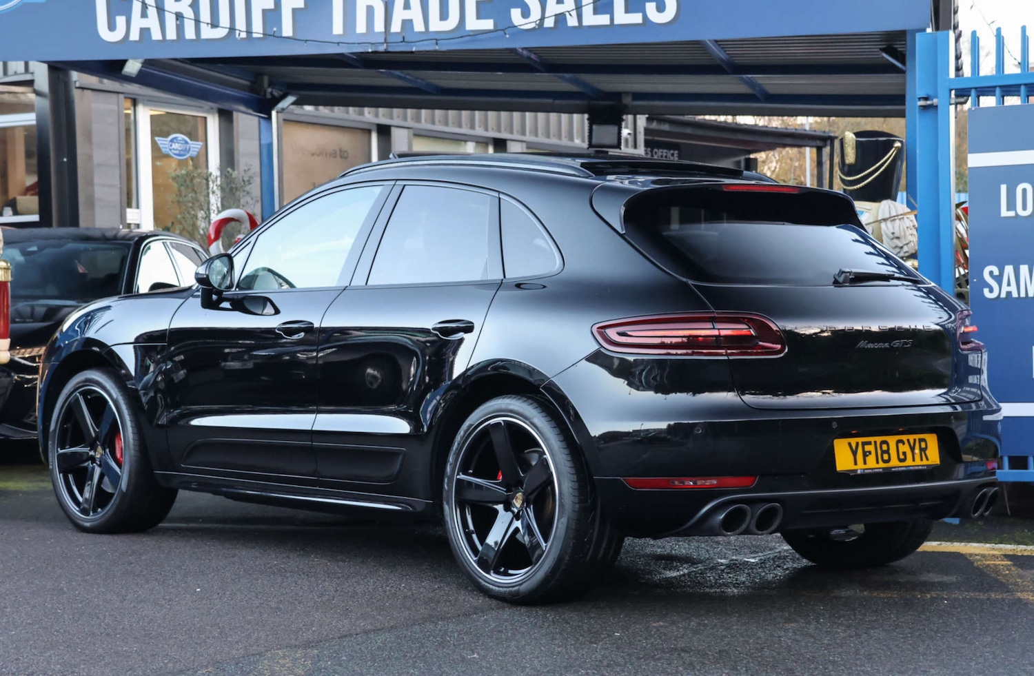 Used Porsche Macan 2018 for sale - 76829726: Photo 21