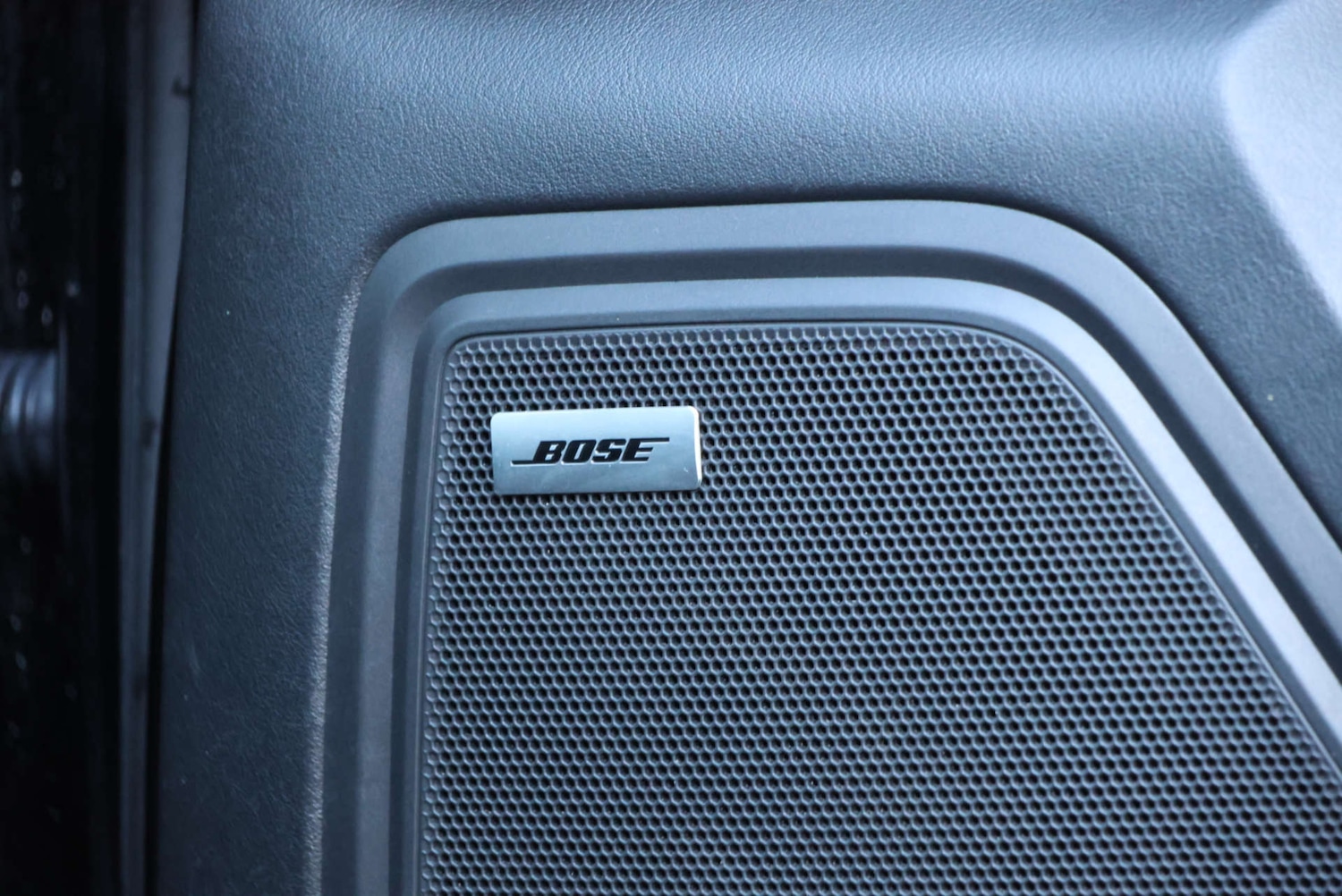 Used Porsche Macan 2018 for sale - 76829726: Photo 30