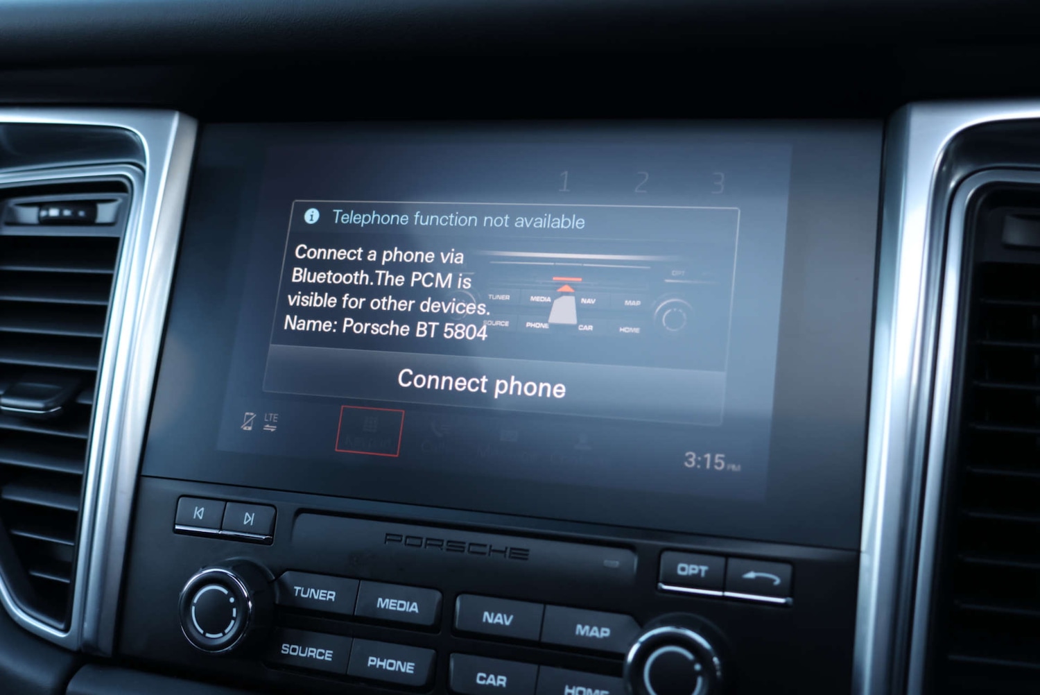 Used Porsche Macan 2018 for sale - 76829726: Photo 48