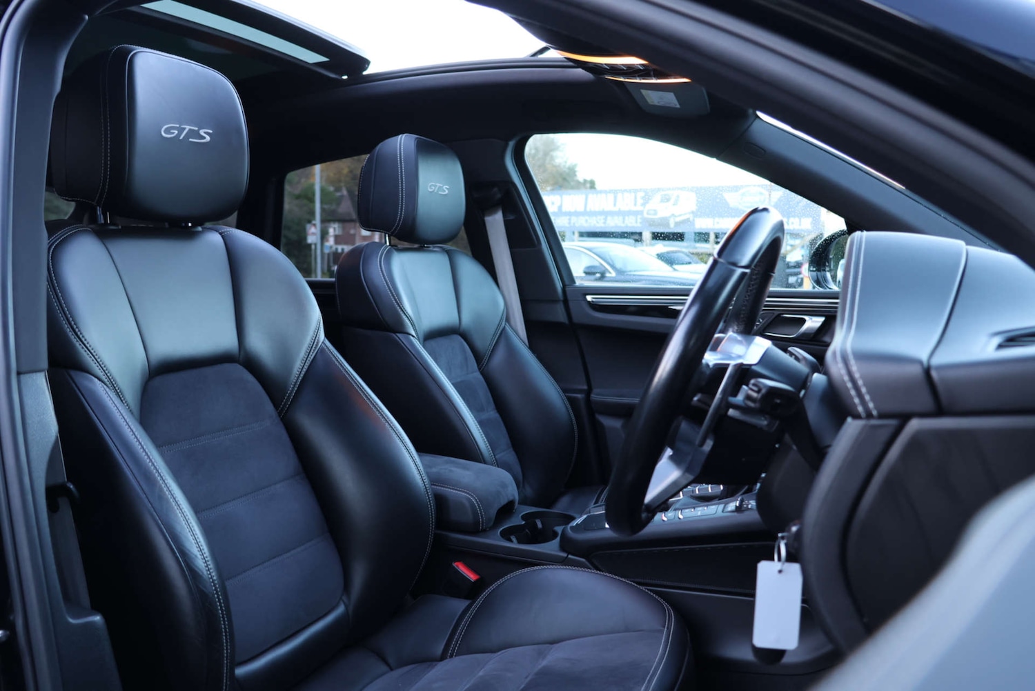 Used Porsche Macan 2018 for sale - 76829726: Photo 7