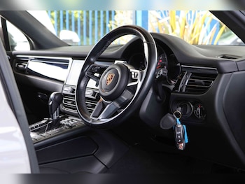 Used Porsche Macan 2019 for sale - 78499447: Photo