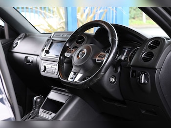 Used Volkswagen Tiguan 2014 for sale - 77850728: Photo