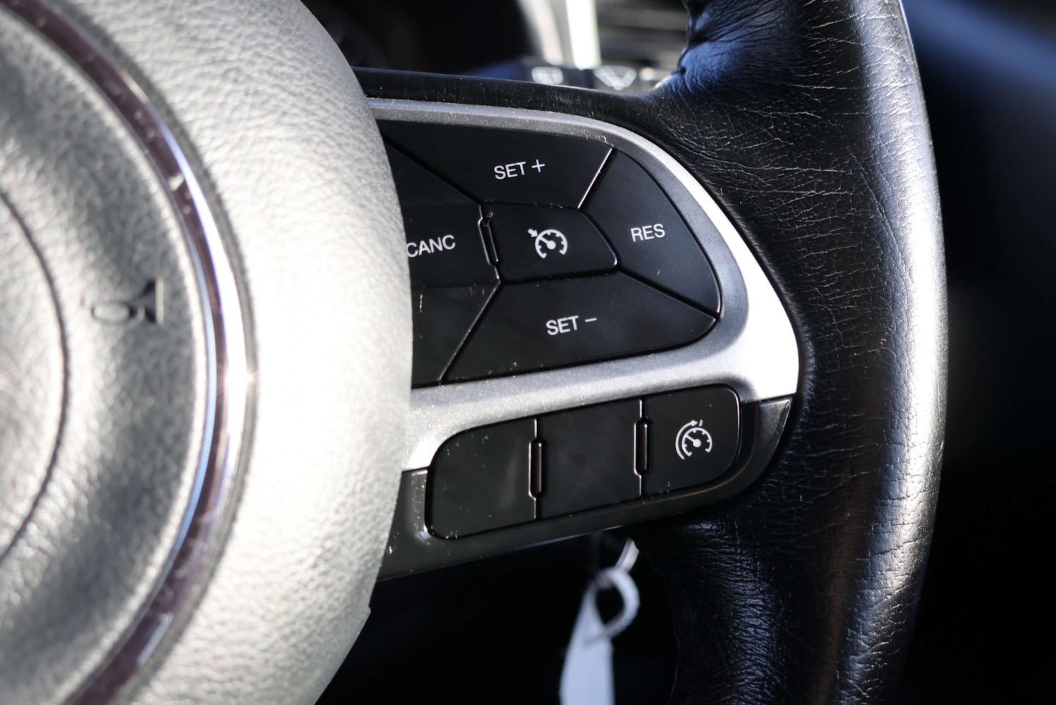 Used Jeep Renegade 2016 for sale - 77022357: Photo 13