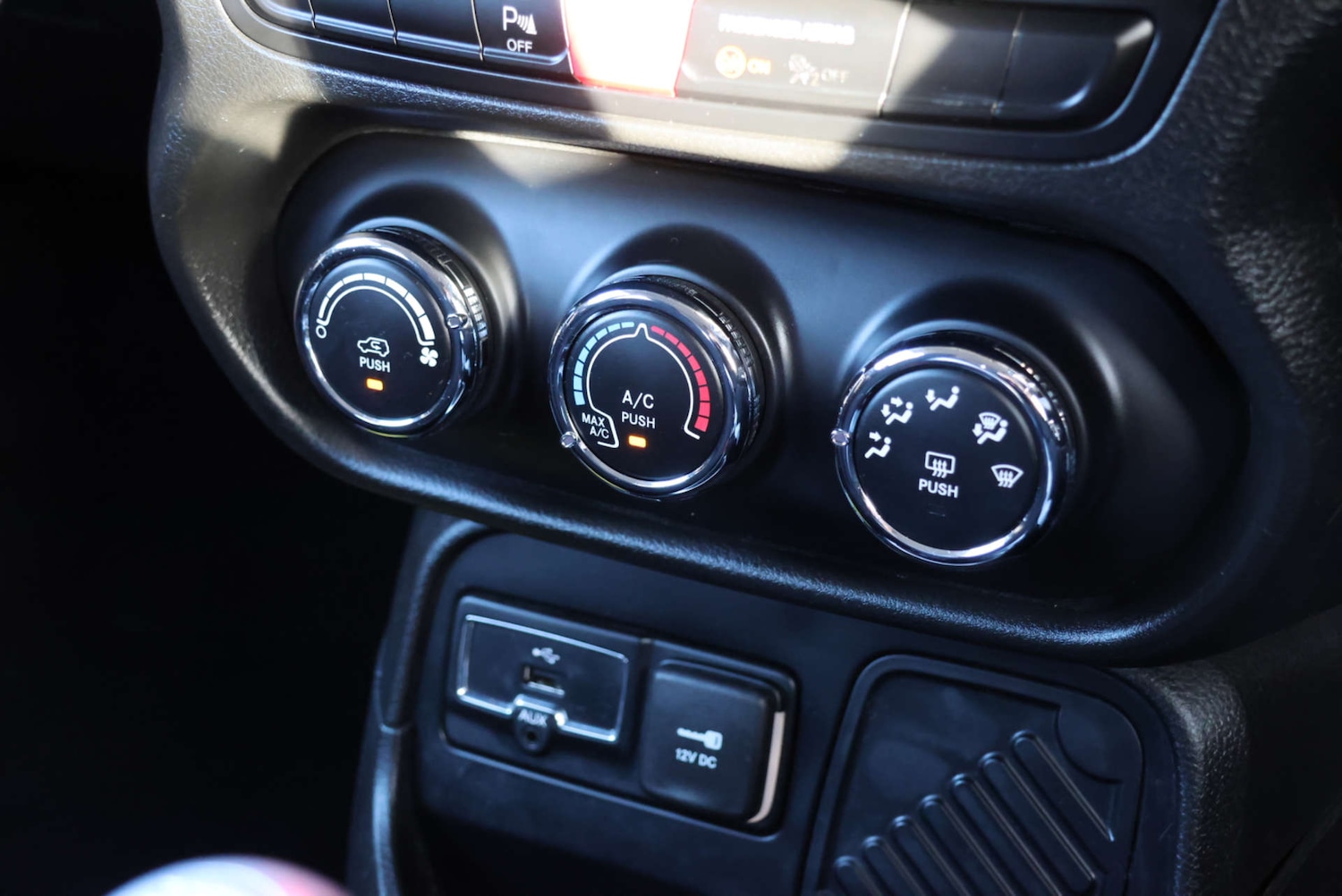 Used Jeep Renegade 2016 for sale - 77022357: Photo 14