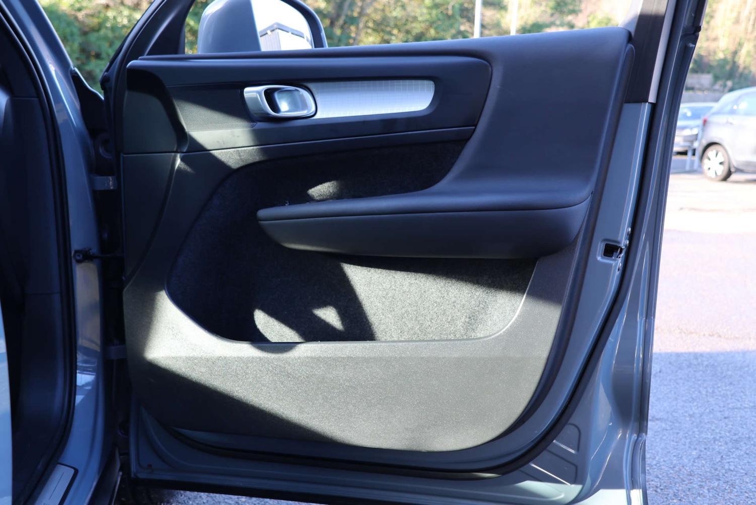 Used Volvo XC40 2023 for sale - 77161985: Photo 28