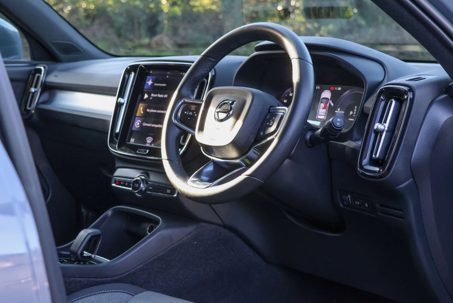 Used Volvo XC40 2023 for sale - 77161985: Photo 4