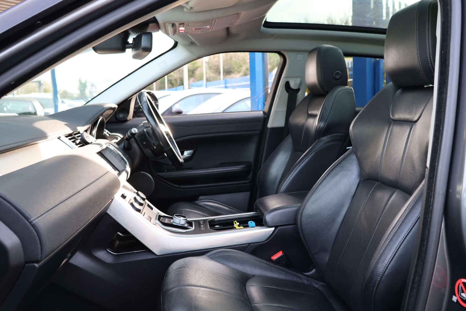 Used Land Rover Range Rover Evoque 2015 for sale - 77187778: Photo 10