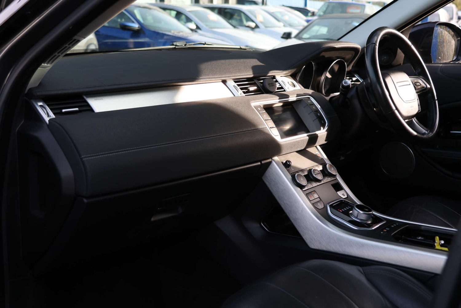 Used Land Rover Range Rover Evoque 2015 for sale - 77187778: Photo 12