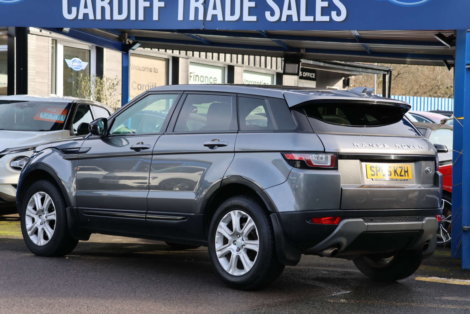 Used Land Rover Range Rover Evoque 2015 for sale - 77187778: Photo 14