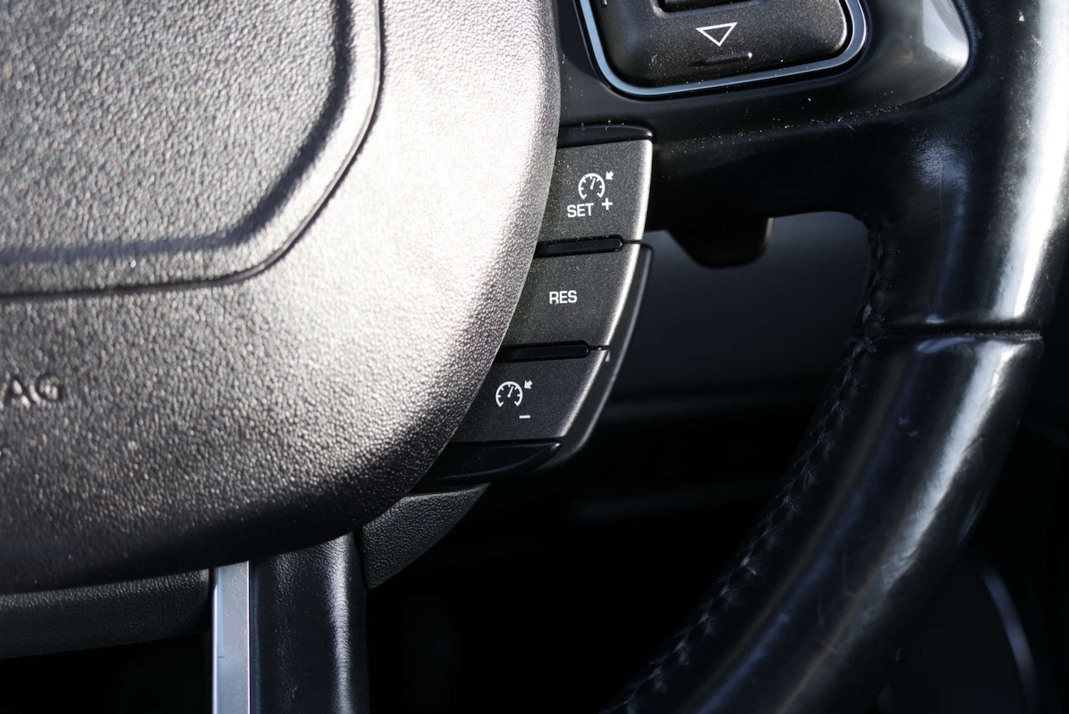 Used Land Rover Range Rover Evoque 2015 for sale - 77187778: Photo 22