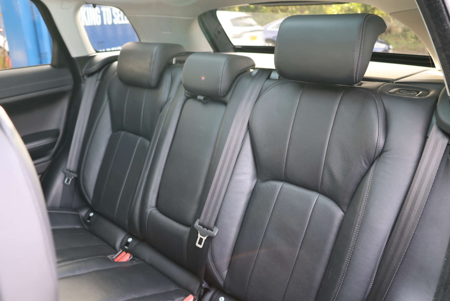 Used Land Rover Range Rover Evoque 2015 for sale - 77187778: Photo 9