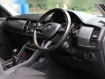 Used Skoda Kodiaq 2017 for sale - 77096053: Photo