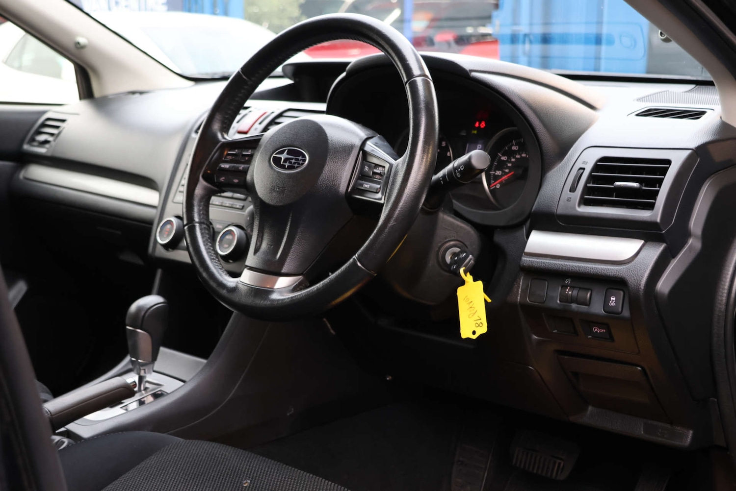 Used Subaru XV 2013 for sale - 76594718: Photo 4