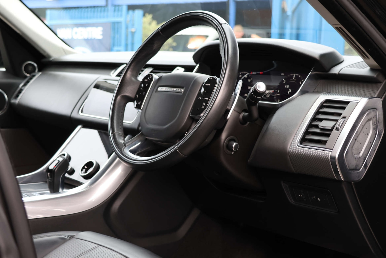 Used Land Rover Range Rover Sport 2018 for sale - 76178561: Photo 4