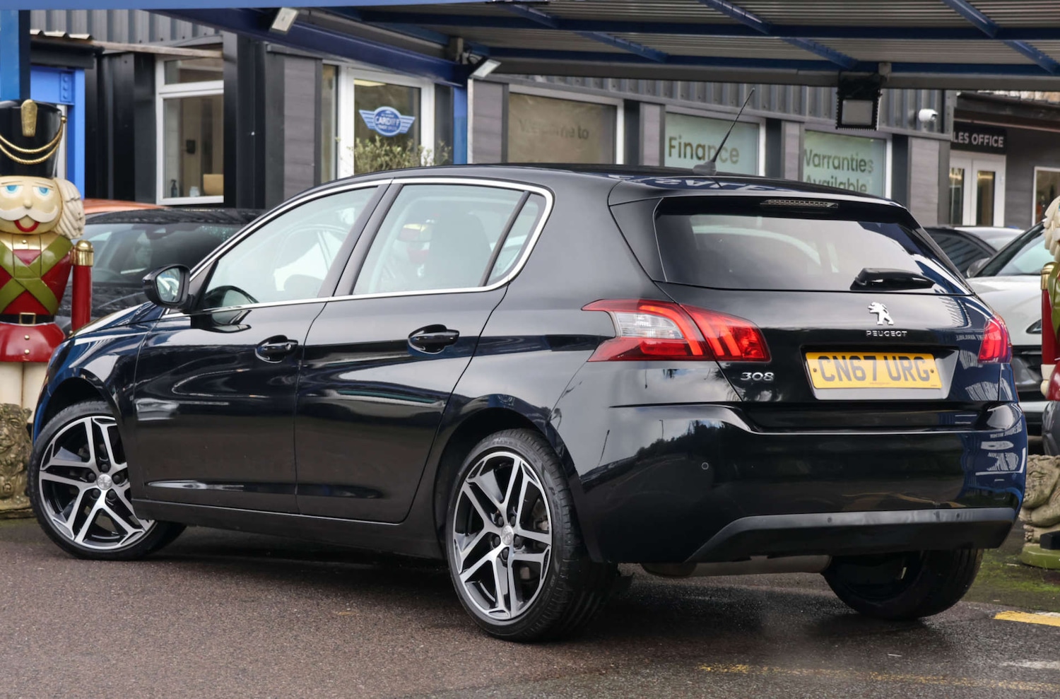 Used Peugeot 308 2017 for sale - 76829889: Photo 14