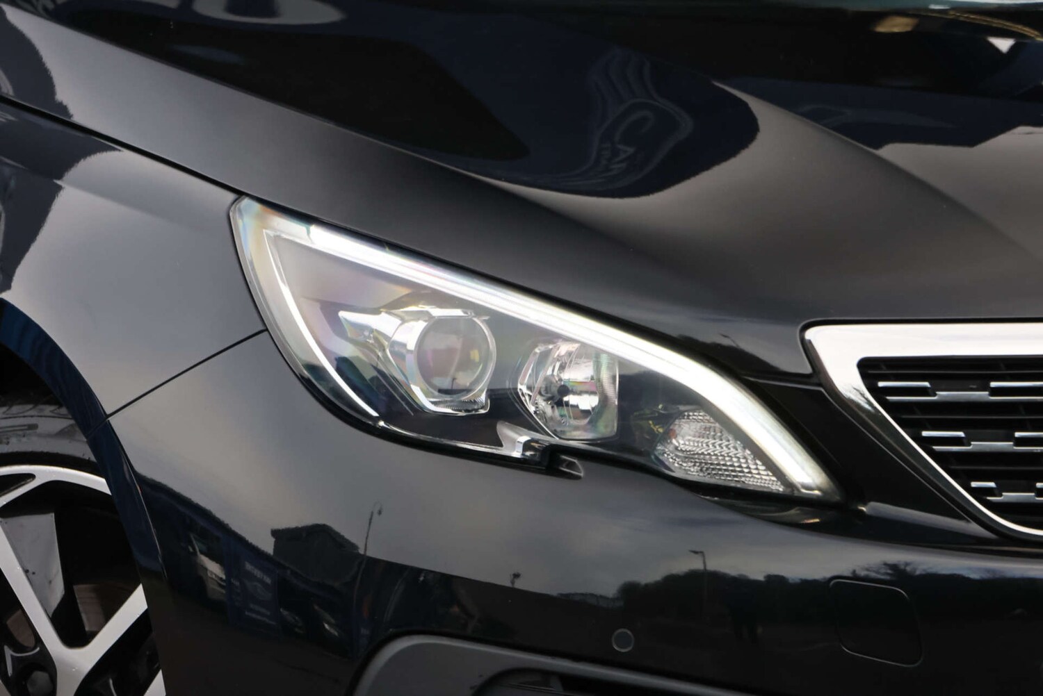 Used Peugeot 308 2017 for sale - 76829889: Photo 15