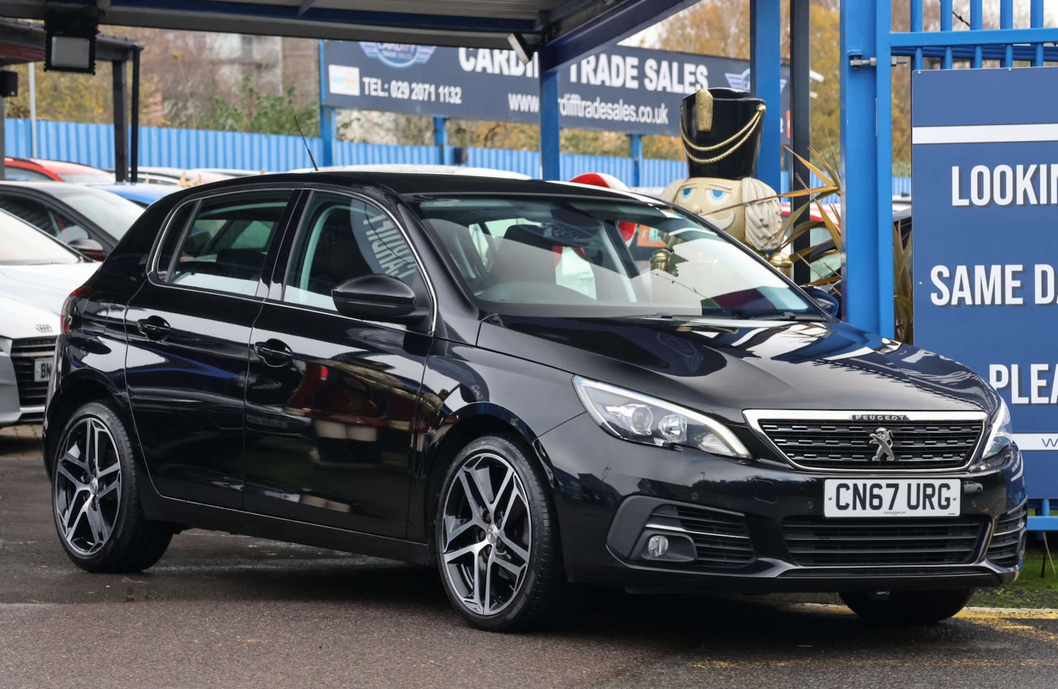 Used Peugeot 308 2017 for sale - 76829889: Photo 2