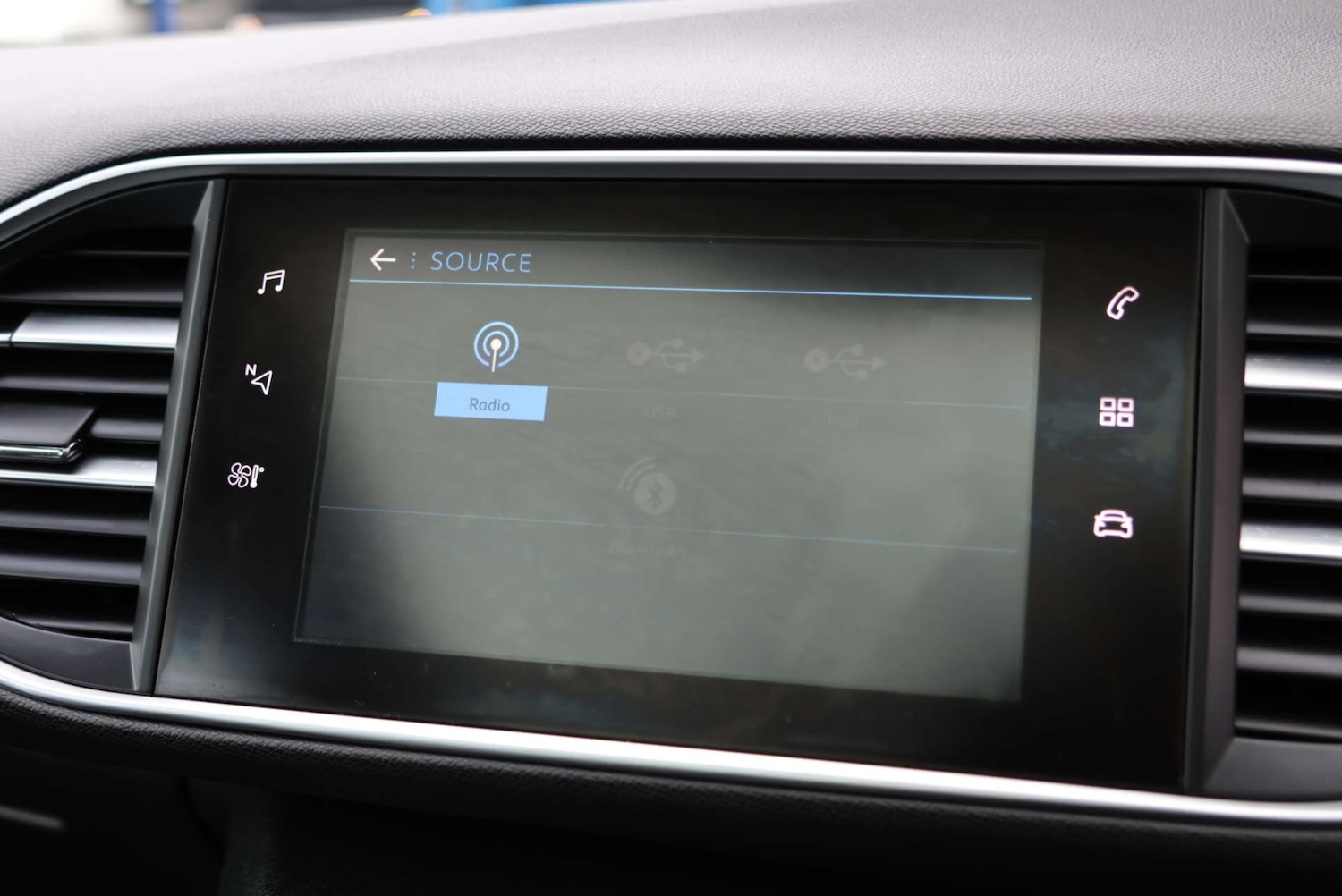 Used Peugeot 308 2017 for sale - 76829889: Photo 23