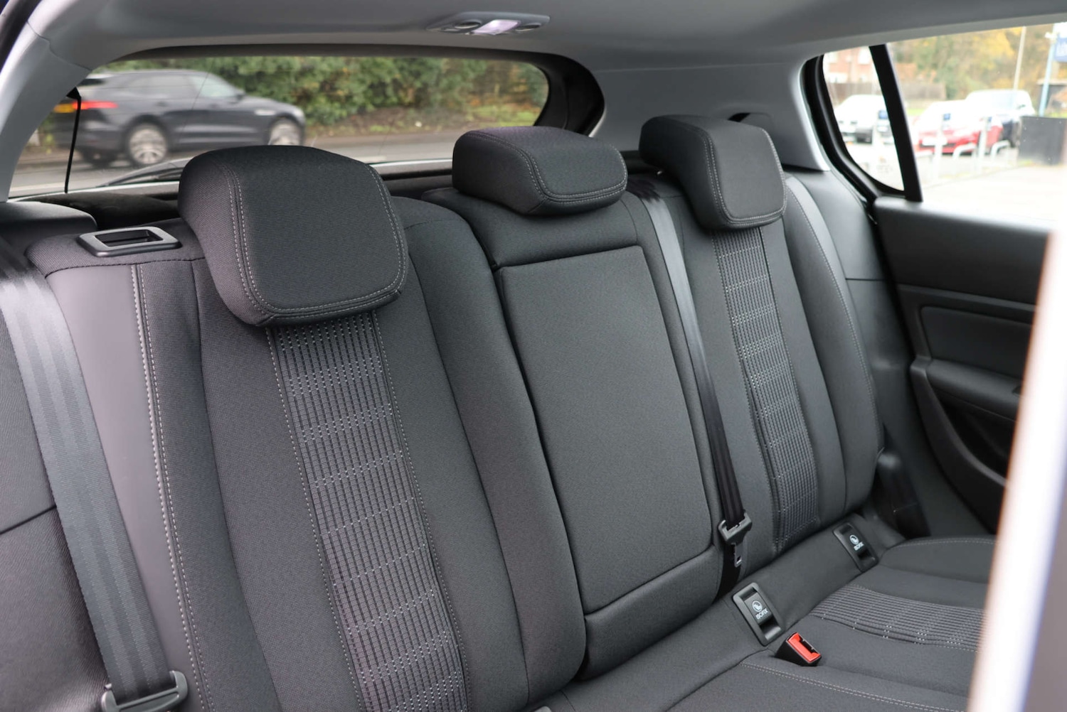 Used Peugeot 308 2017 for sale - 76829889: Photo 7