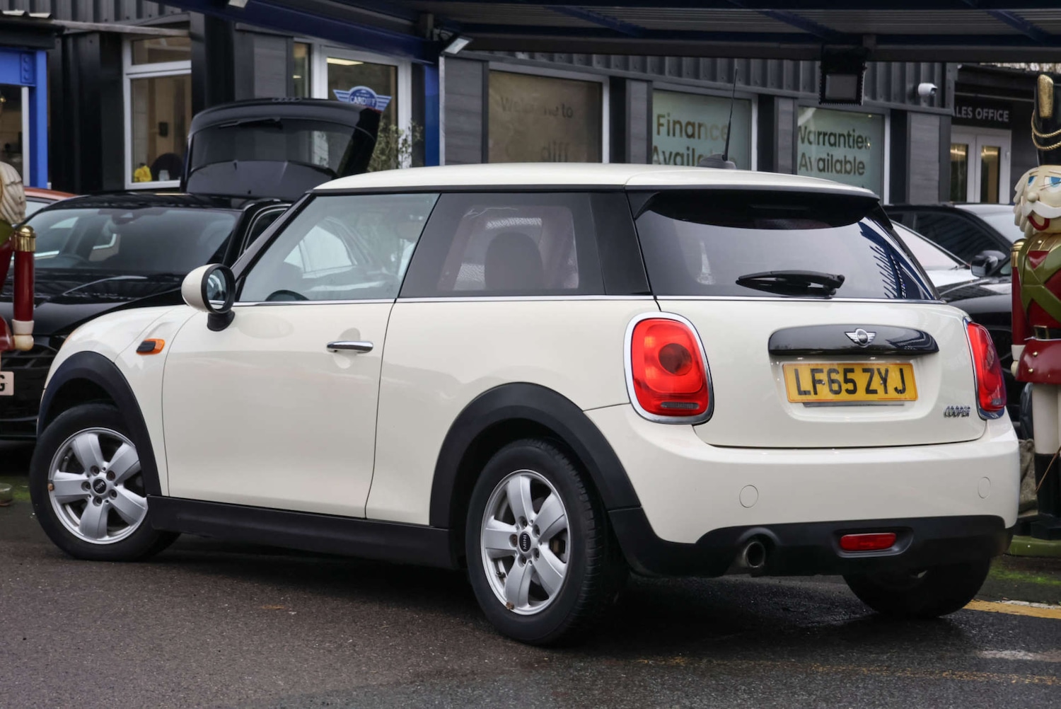 Used MINI Hatch 2015 for sale - 76724054: Photo 12