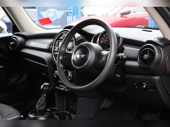 Used MINI Hatch 2015 for sale - 76724054: Photo