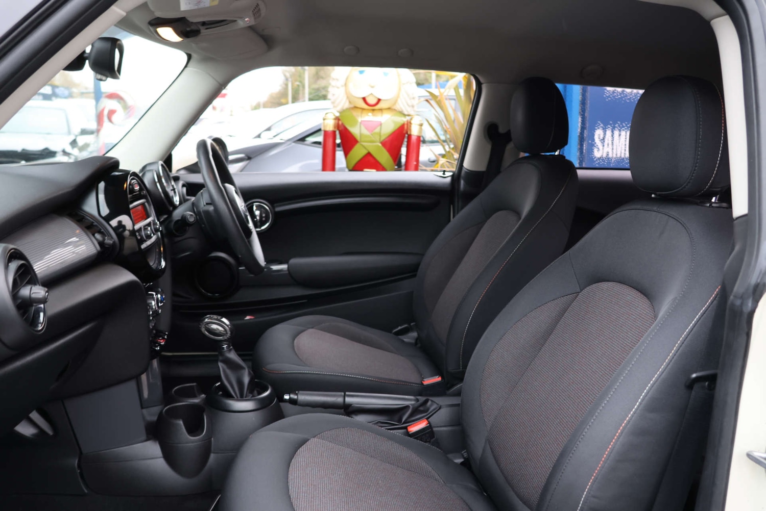 Used MINI Hatch 2015 for sale - 76724054: Photo 8