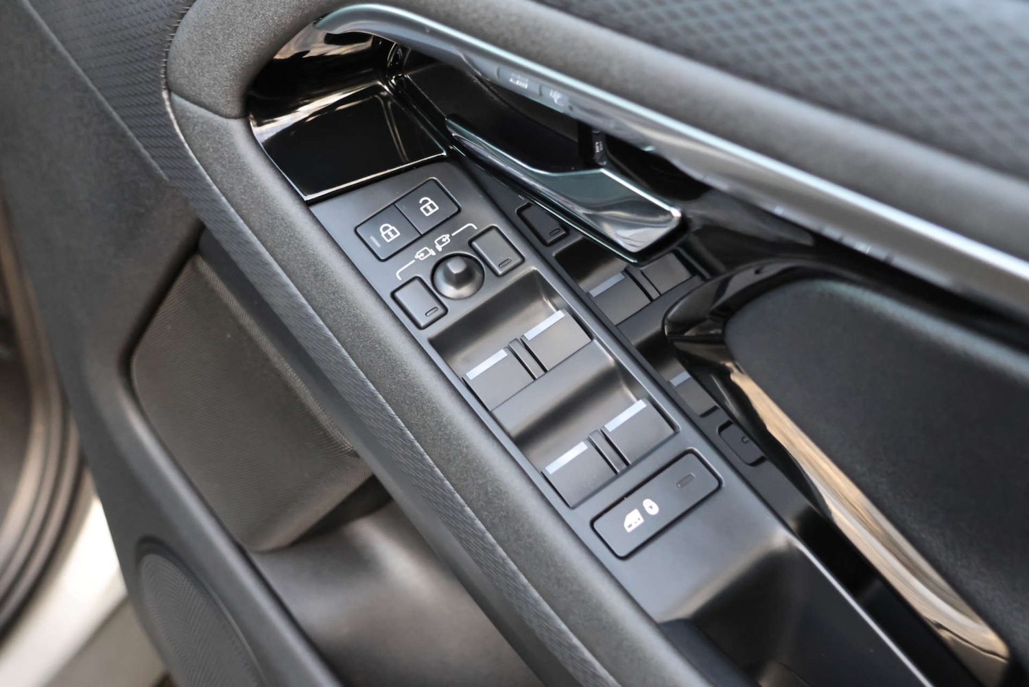 Used Land Rover Range Rover Evoque 2023 for sale - 76961791: Photo 30