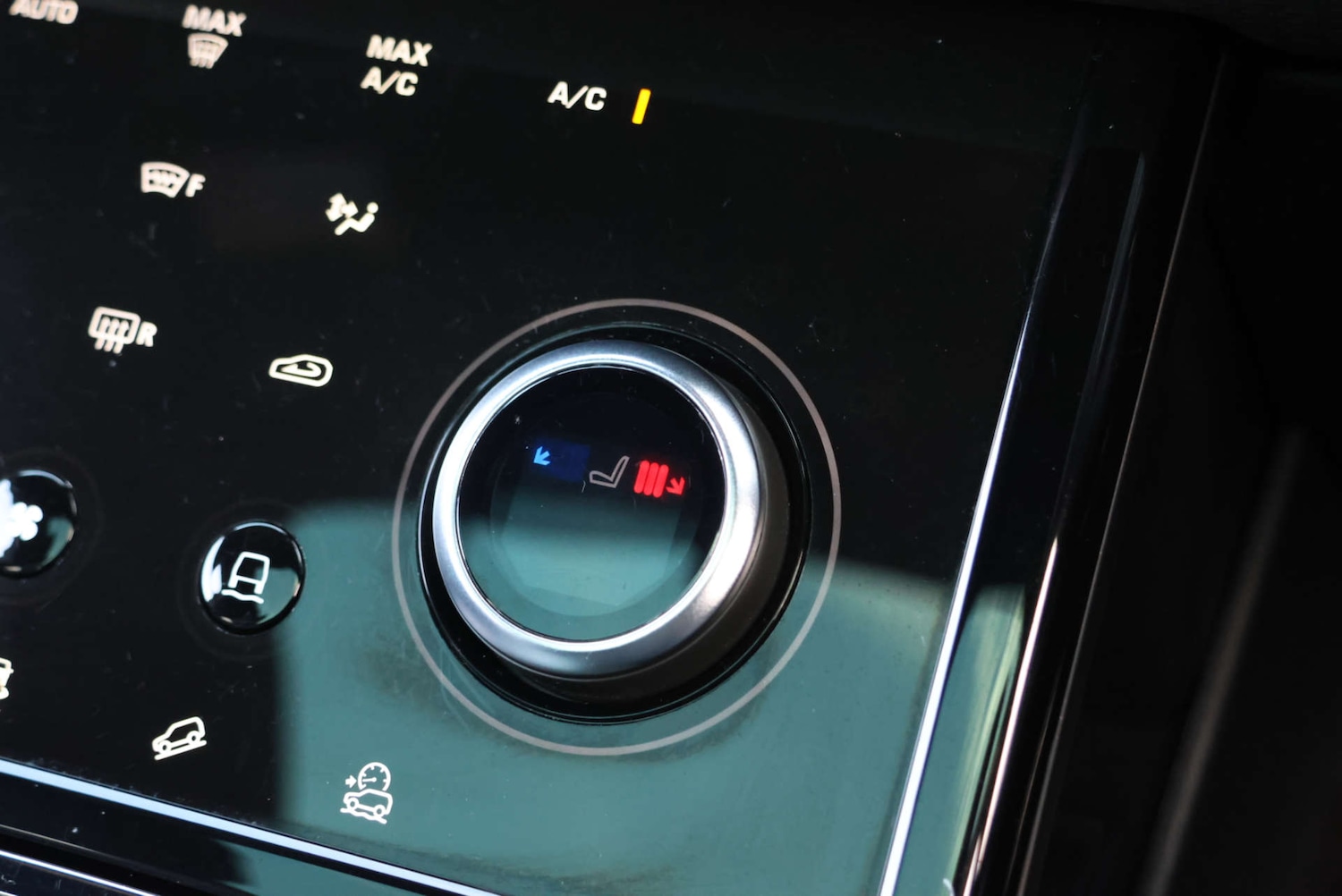 Used Land Rover Range Rover Evoque 2023 for sale - 76961791: Photo 38