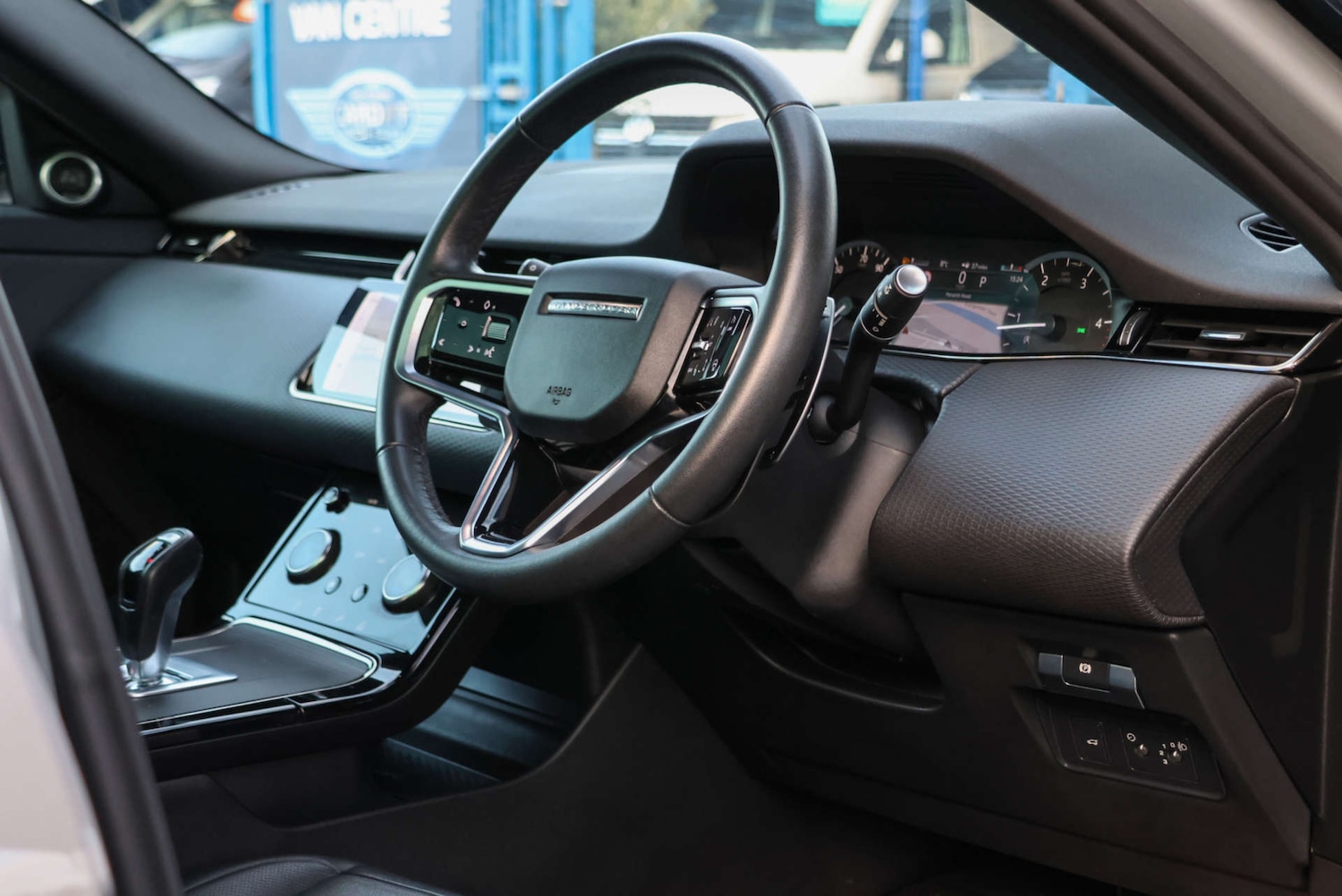 Used Land Rover Range Rover Evoque 2023 for sale - 76961791: Photo 4