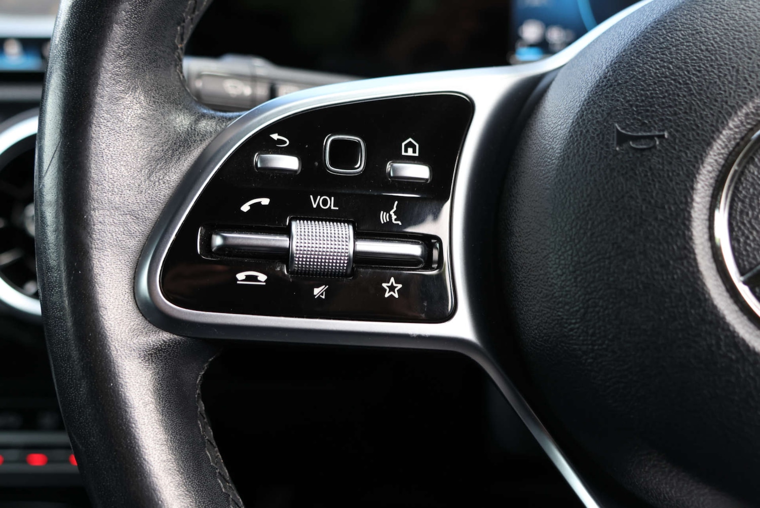 Used Mercedes-Benz A-Class 2019 for sale - 76600841: Photo 25