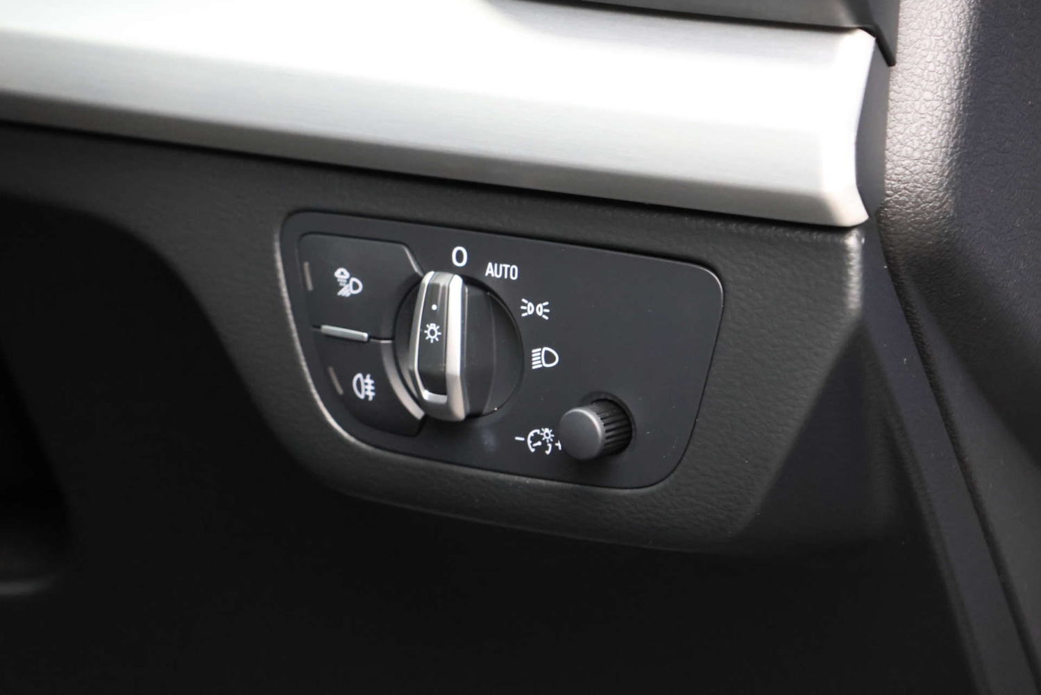 Used Audi Q5 2021 for sale - 76601079: Photo 30